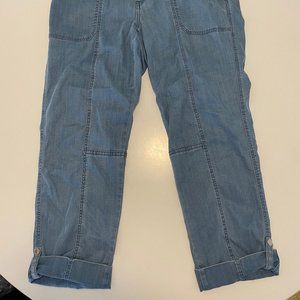 WHBM Pret-A-Pedi Pants Size 10 Short